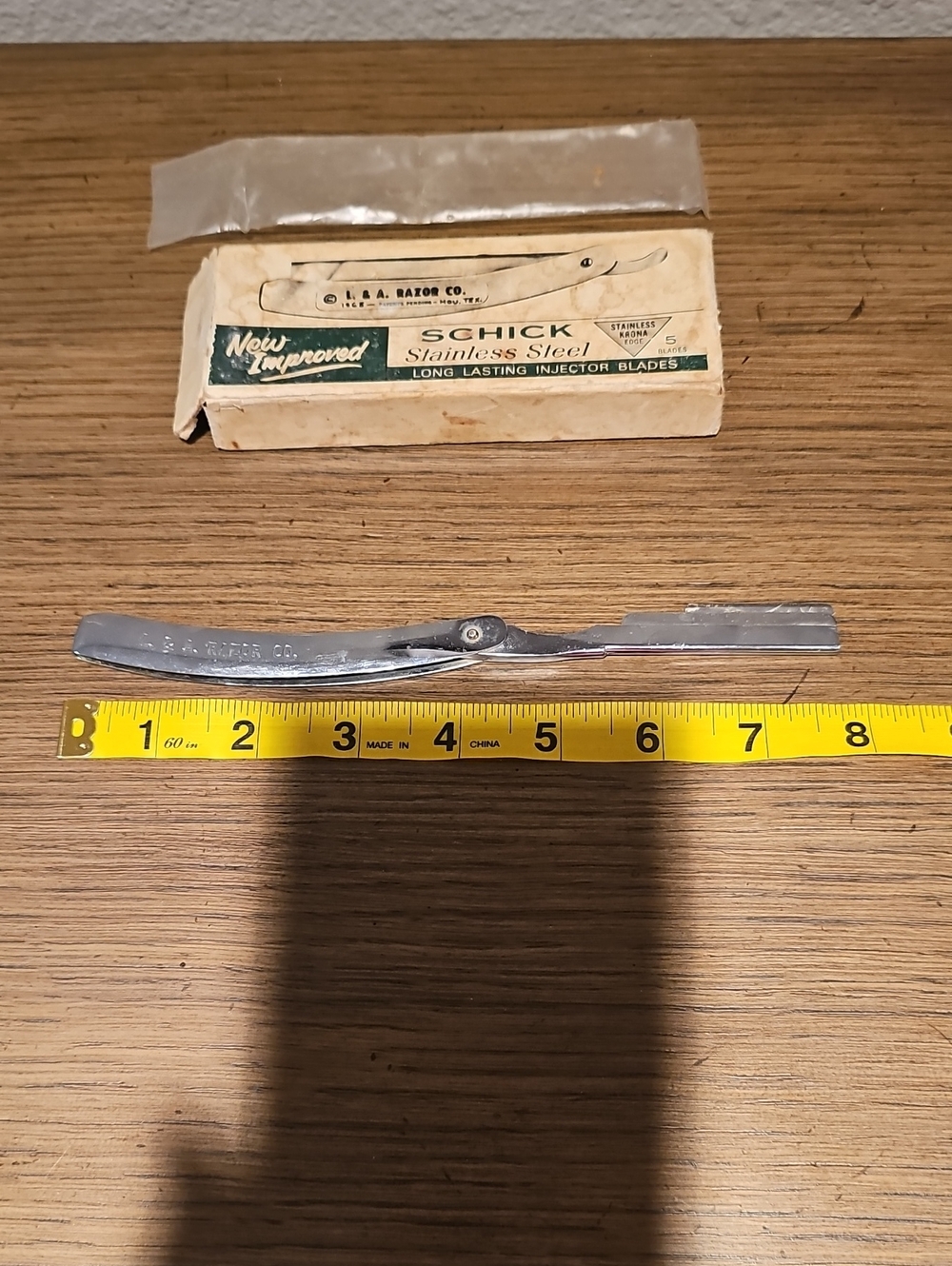 VTG L. & A. Razor Co. Stainless Steel Razor – - Picture 2 of 4